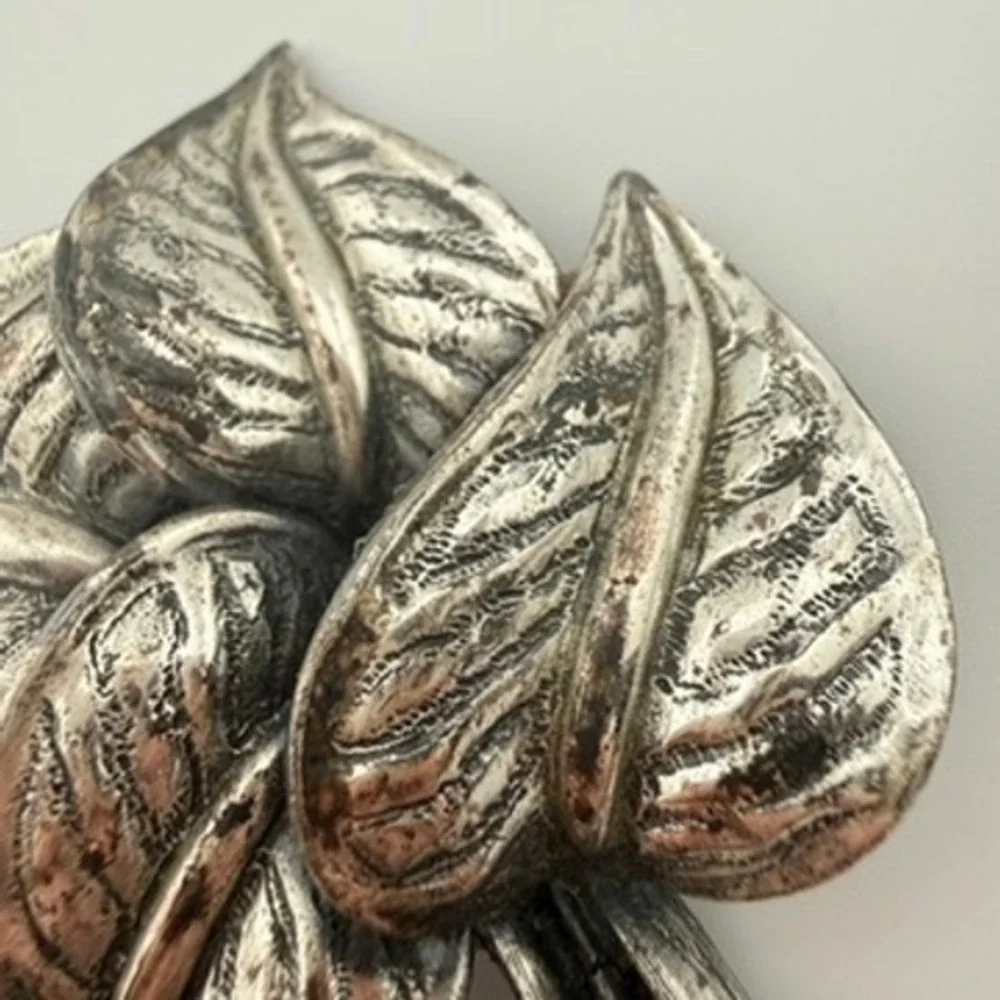 Tortolani Vintage Leaf Brooch Silver Tone Large Botanical Textured Design
